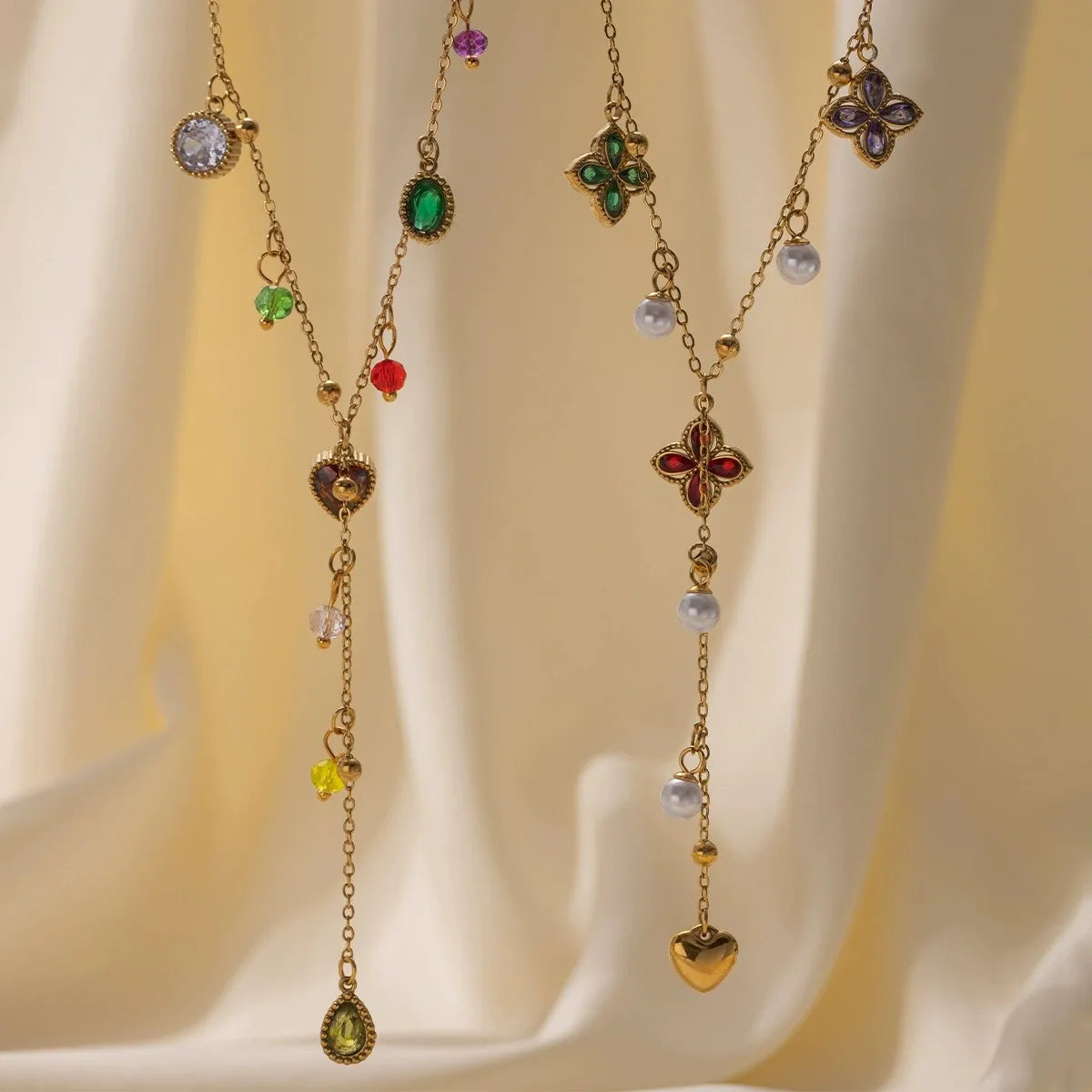 Collier pendentif colorés en acier inoxydable avec zircon