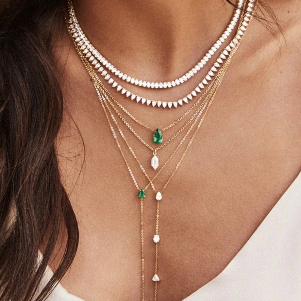 Collier plaqué Or 18 carats double rang pendentif goutte en zircon